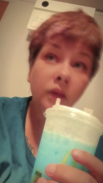 @peaches