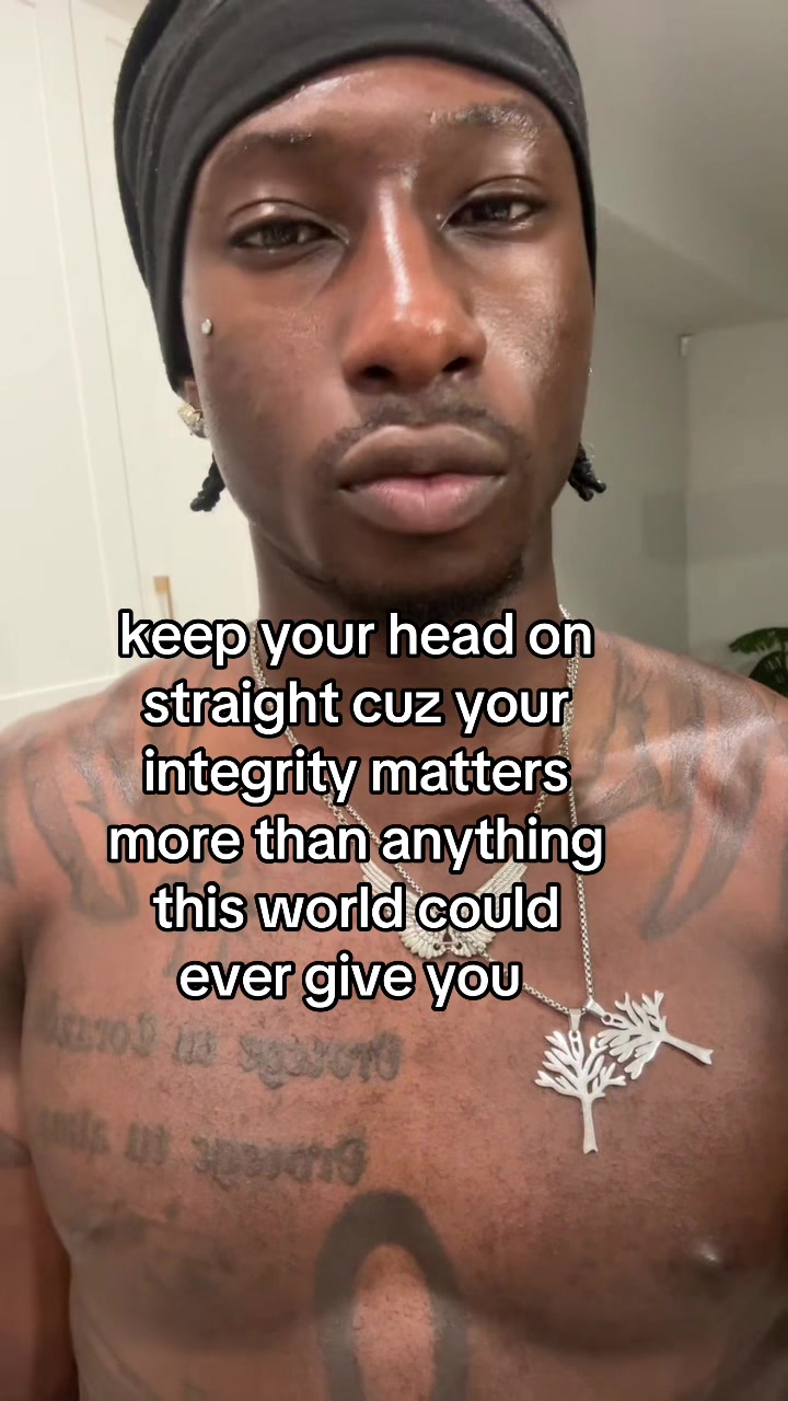 @￼