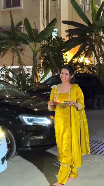 @Akshata🔥