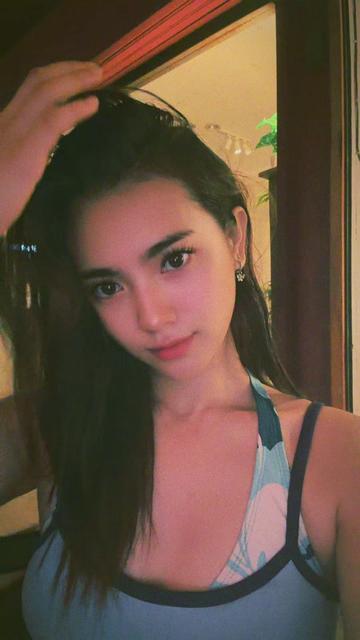 @KC ๐โ°๏ฝกโโก