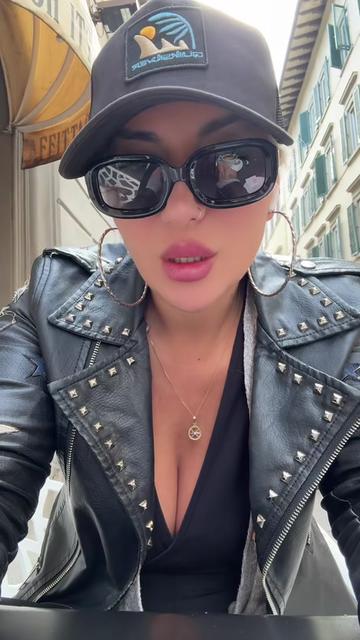 @Ela _entela