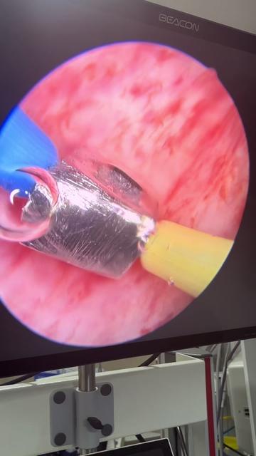 @Dr. Victor Perez Cir. UR&Oacute;LOGO