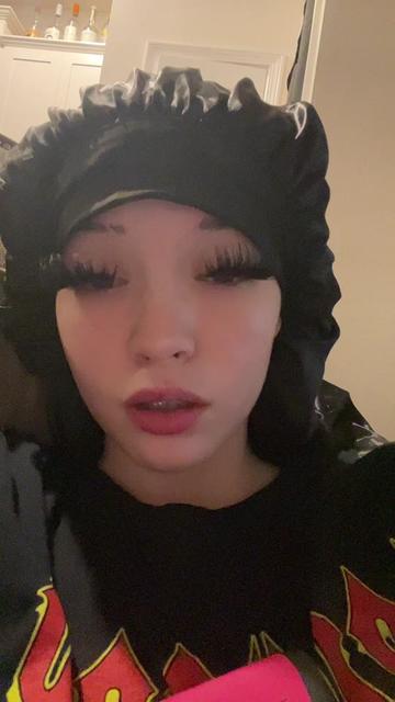 @chloe