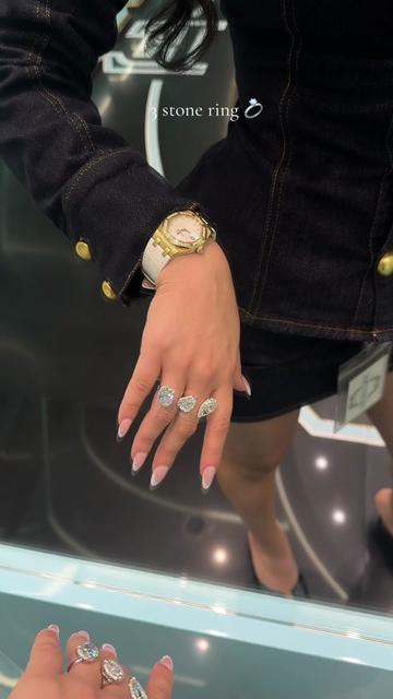@Victoria Pristine💎