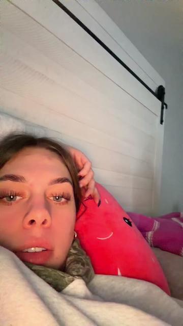 @👄