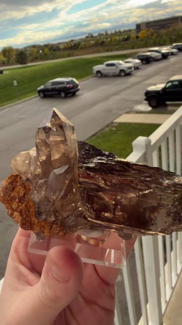 @CrystalsByHunky