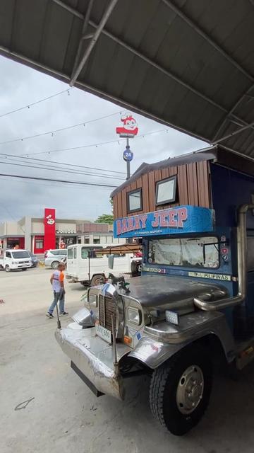 @Bahay Jeep ni Antet