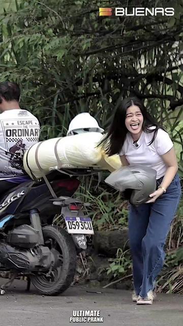 @Ultimate Public Prank