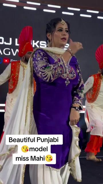 @Aj_Malika011