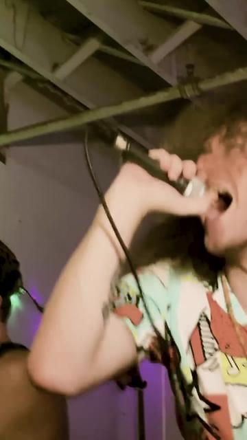 @nevergonnamakeitband