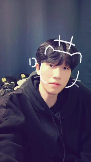 @JK🪽