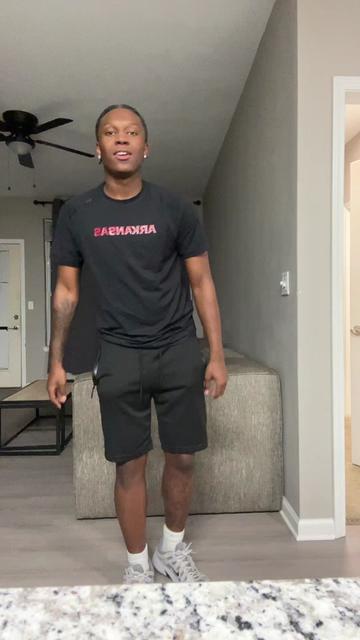 @useruno
