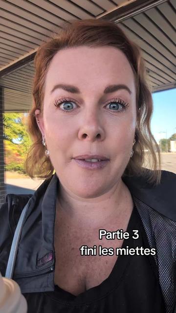 @AnnieDeschesnes