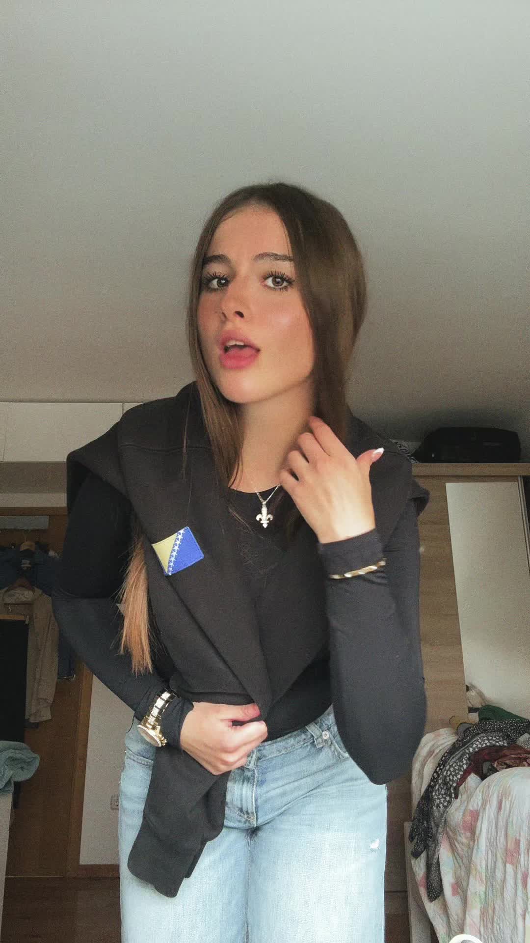 @𝓔𝓵𝓶𝓪🇧🇦