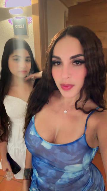 @Cynthia Leon423