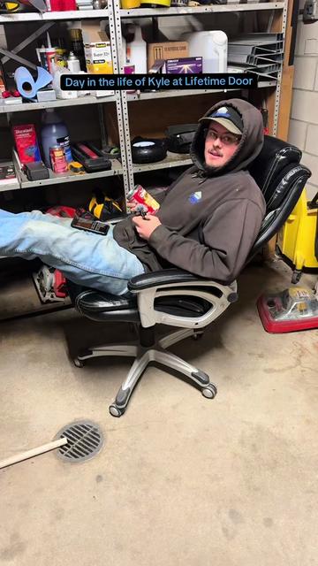@Lifetime Door Company