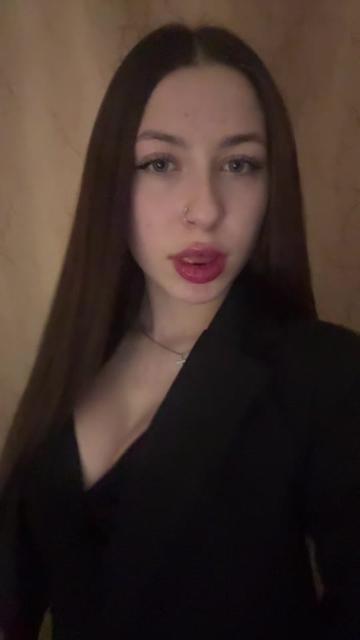 @даши мяу🫦