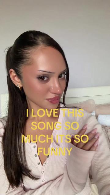 @mia anastasia ౨ৎ