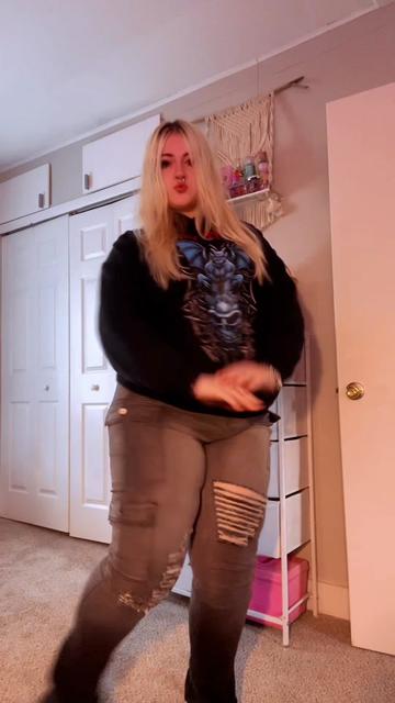 @♡ 𝓐𝓷𝓰𝓮𝓵 ♡