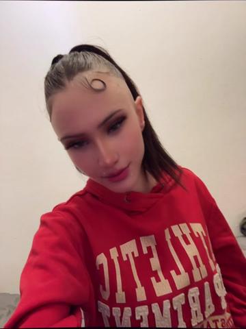 @la__chinaa🖤🍒🐉