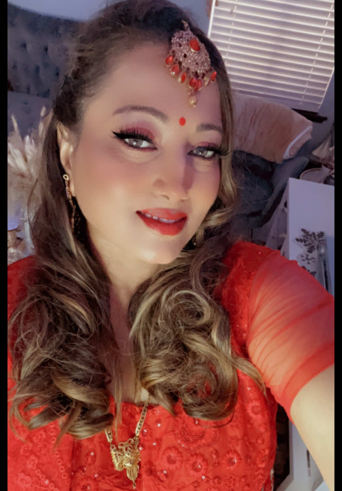 @AsliSona