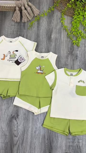 @Em Bear Fashion Kid