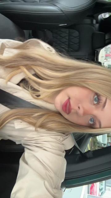 @zoemberassing