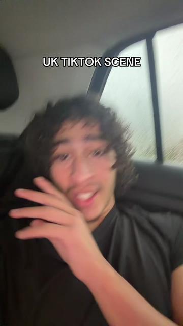 @Rbow