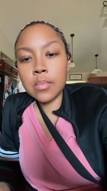 @RegularShmegular_Jess