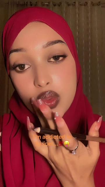 @Husna🌸