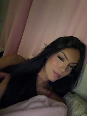 @llaramrtns