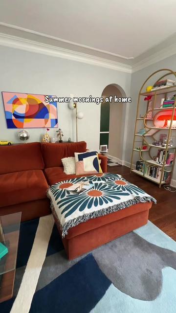 @nicole 🪩 colorful home
