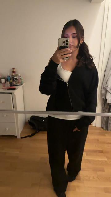 @𝐂𝐞𝐫𝐞𝐧