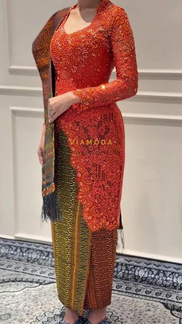 @viamoda_byselvianadeak