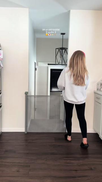 @Ashley Cole | SAHM of 2