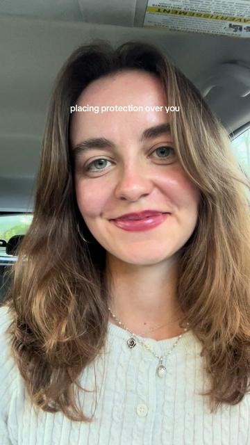 @Charlotte Rose