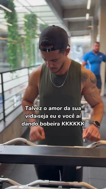 @JO&Atilde;O VITOR DE ARA&Uacute;JO