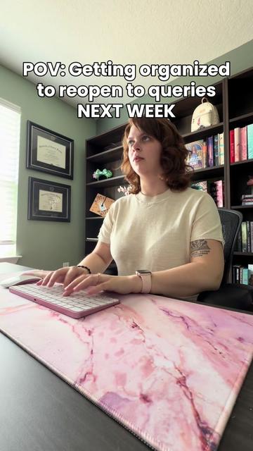 @Andie Smith | Literary Agent
