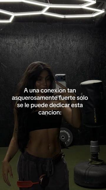 @Pelinegra