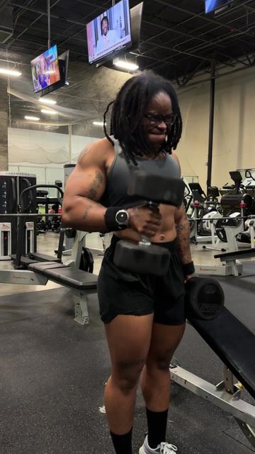 @fitwithpax