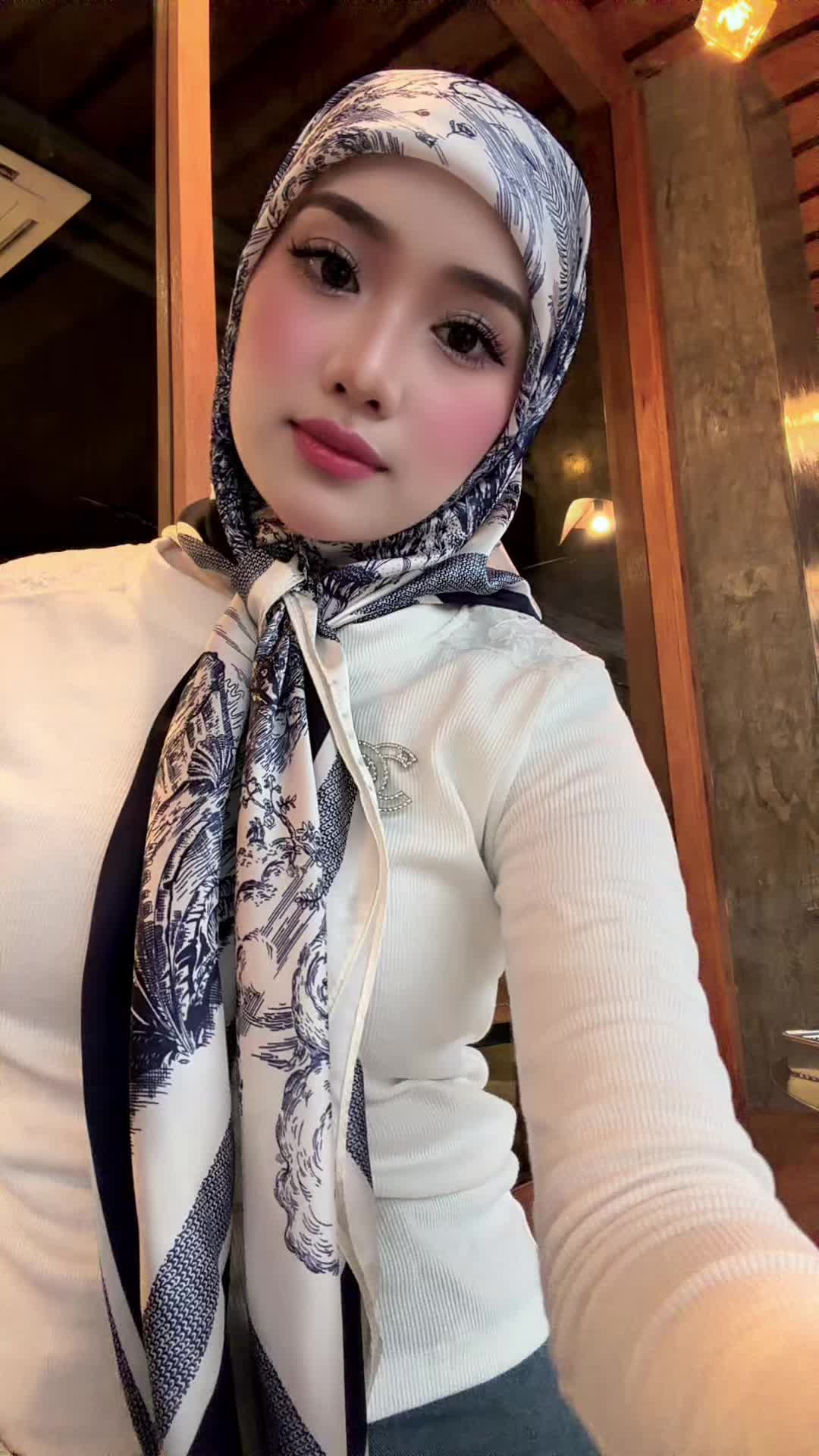 @afeesyaa