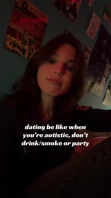 @𝒯𝒶𝓂𝒾🦇🛹🎸