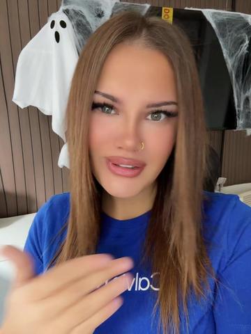 @Nejla Follow Party🌸 نيلا