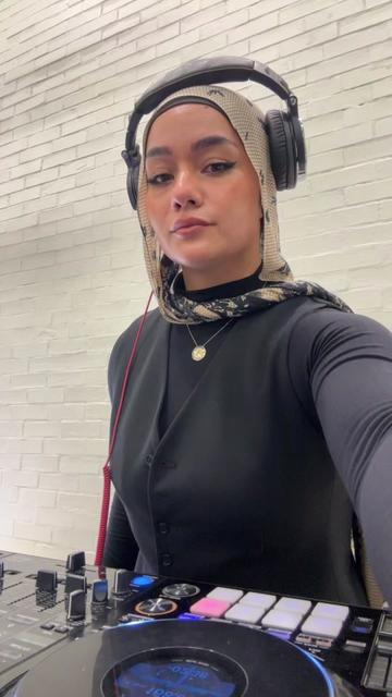 @نور