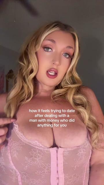 @Shespinkplush