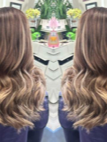 @Divine hair co.