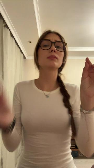 @викуся