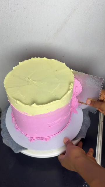@pastryboxx