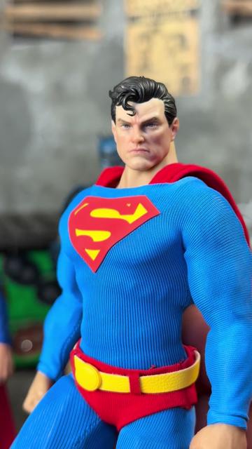 @Mikes_Collectibles