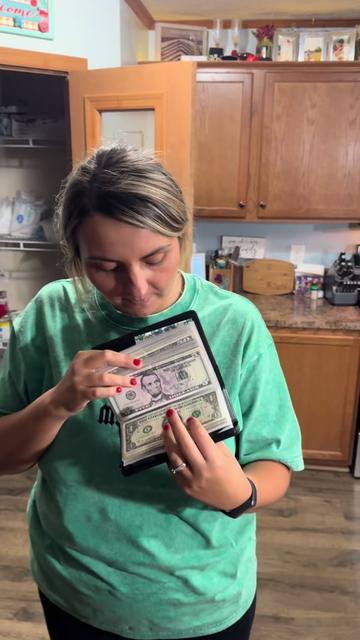 @Emily LeeAnn | OG ACCOUNT